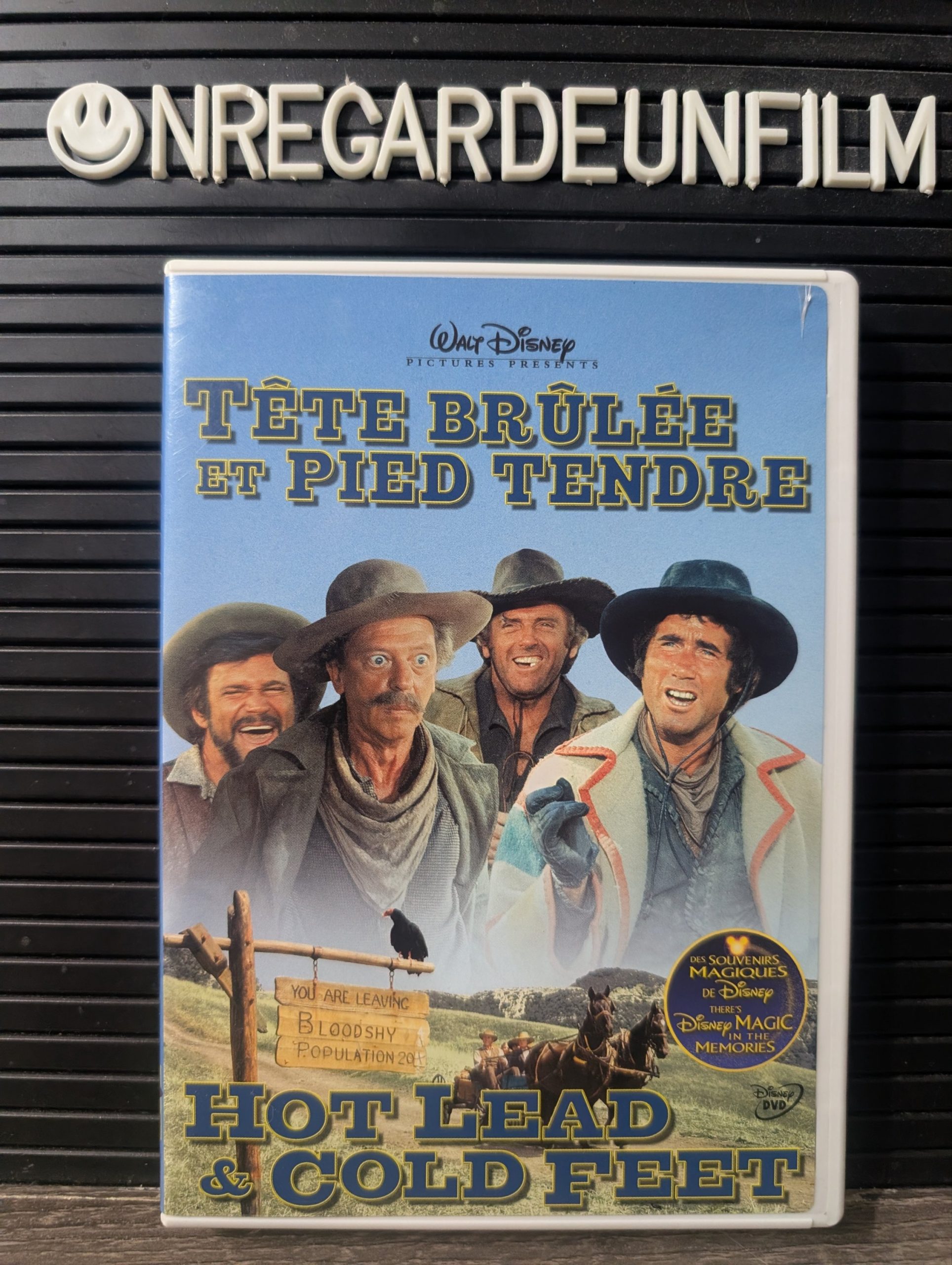 Tête Brûlée et Pied Tendre / Hot Lead and Cold Feet (1978)