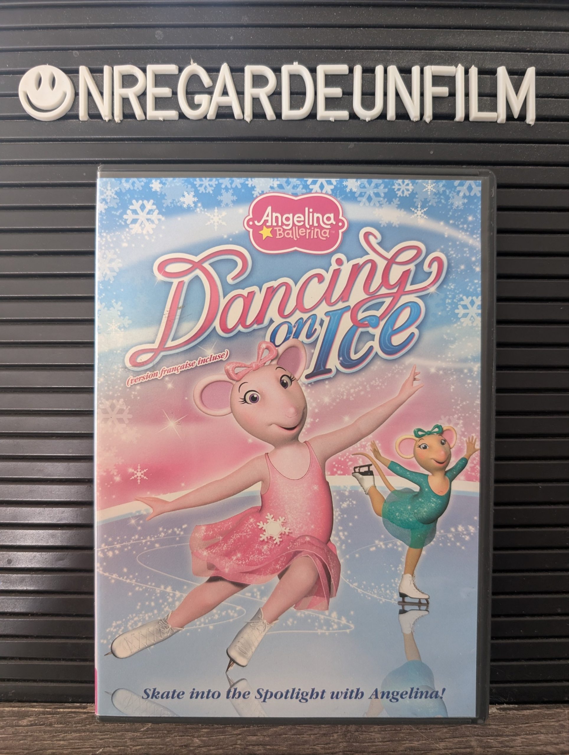 Angélina Ballerine : Danse sur Glace / Angelina Ballerina: Dancing on Ice (2011)