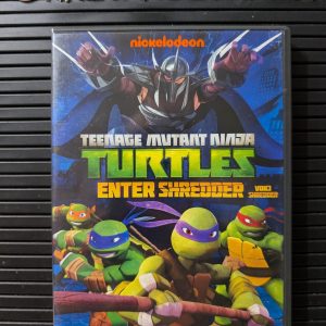 TEENAGE MUTANT NINJA TURTLES:
Voici Shredder / Enter Shredder (2013)