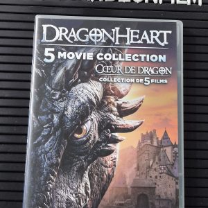 COLLECTION COEUR DE DRAGON / DRAGONHEART COLLECTION 
Draco: La Légende du Dernier Dragon & Draco: Une Nouvelle Ère & Coeur de Dragon 3: La Malédiction du Sorcier & Dragonheart: La Bataille du Coeur de Feu & Vengeance / DragonHeart (1996) & Dragonheart: A New Beginning (1999) & Dragonheart 3: The Sorcerer's Curse (2015) & Dragonheart: Battle for the Heartfire (2017) & Vengeance (2020)