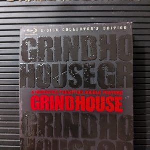 GRINDHOUSE
Planète Terreur & À l'Épreuve de la Mort / Planet Terror (2007) & Death Proof (2007)