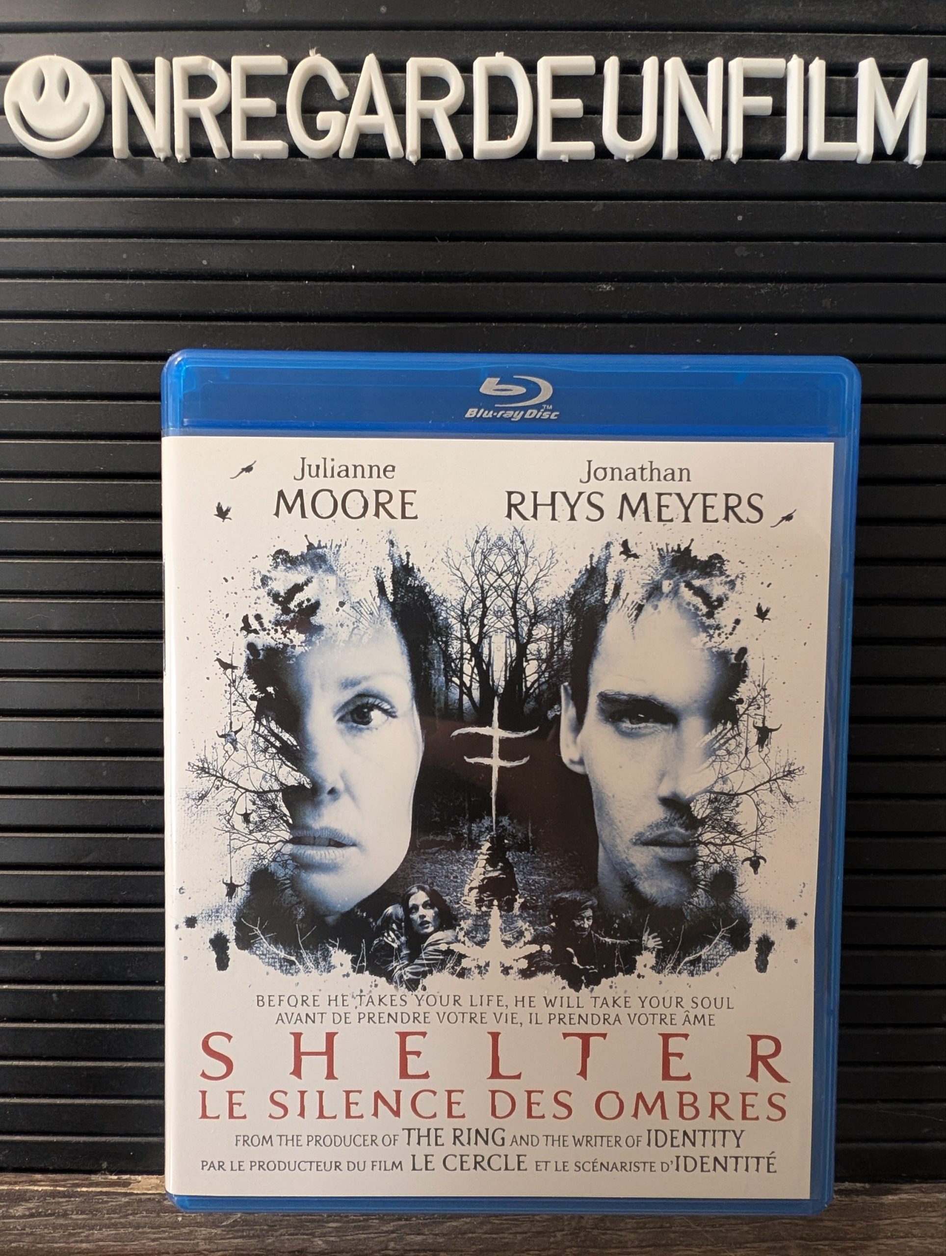 Le Silence des Ombres / Shelter (6 Souls) (2010)