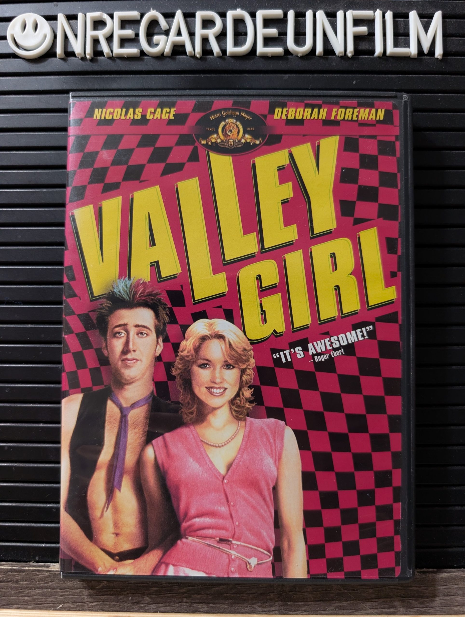Une Fille de la Vallée / Valley Girl (1983)
