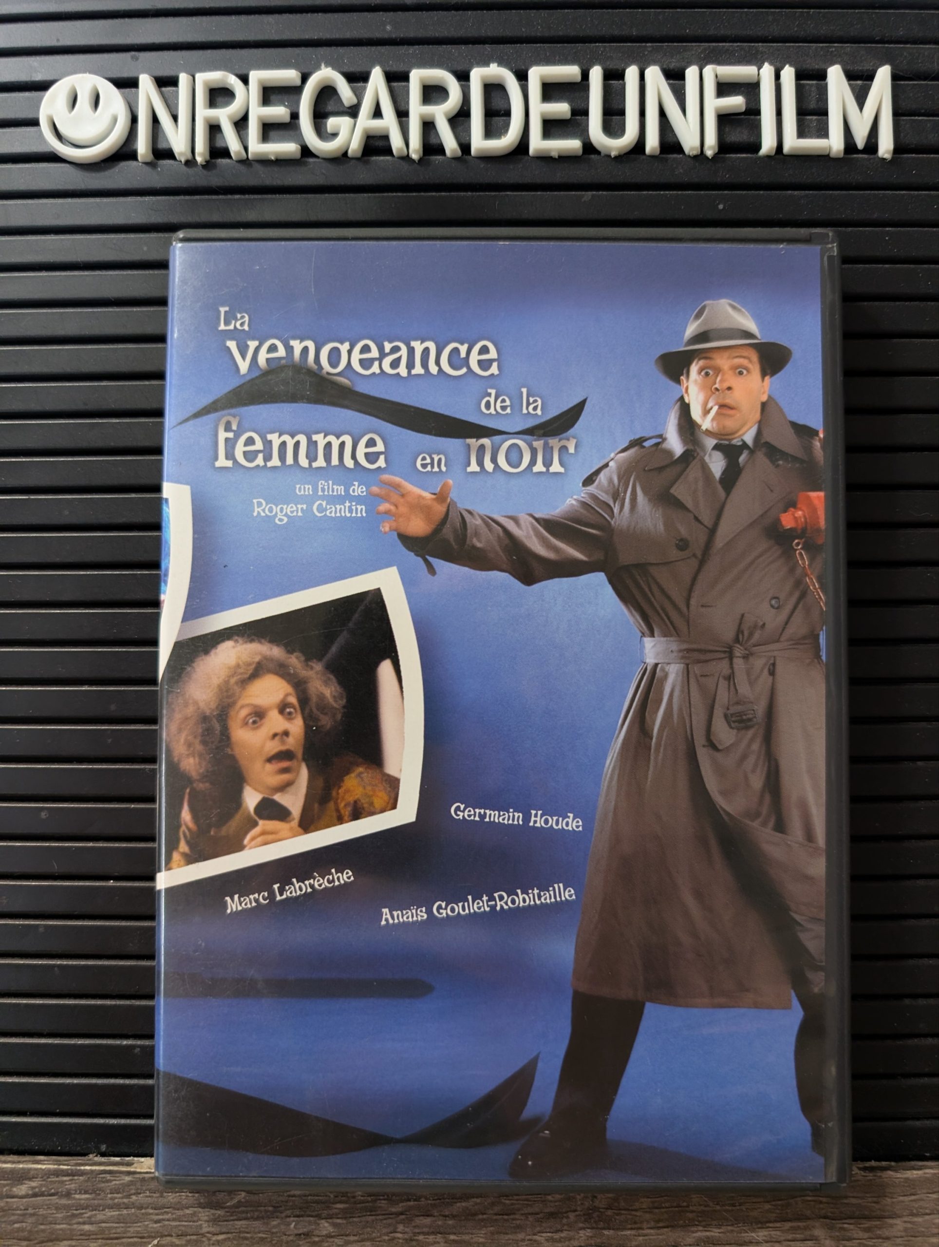 La Vengeance de la Femme en Noir (1997)