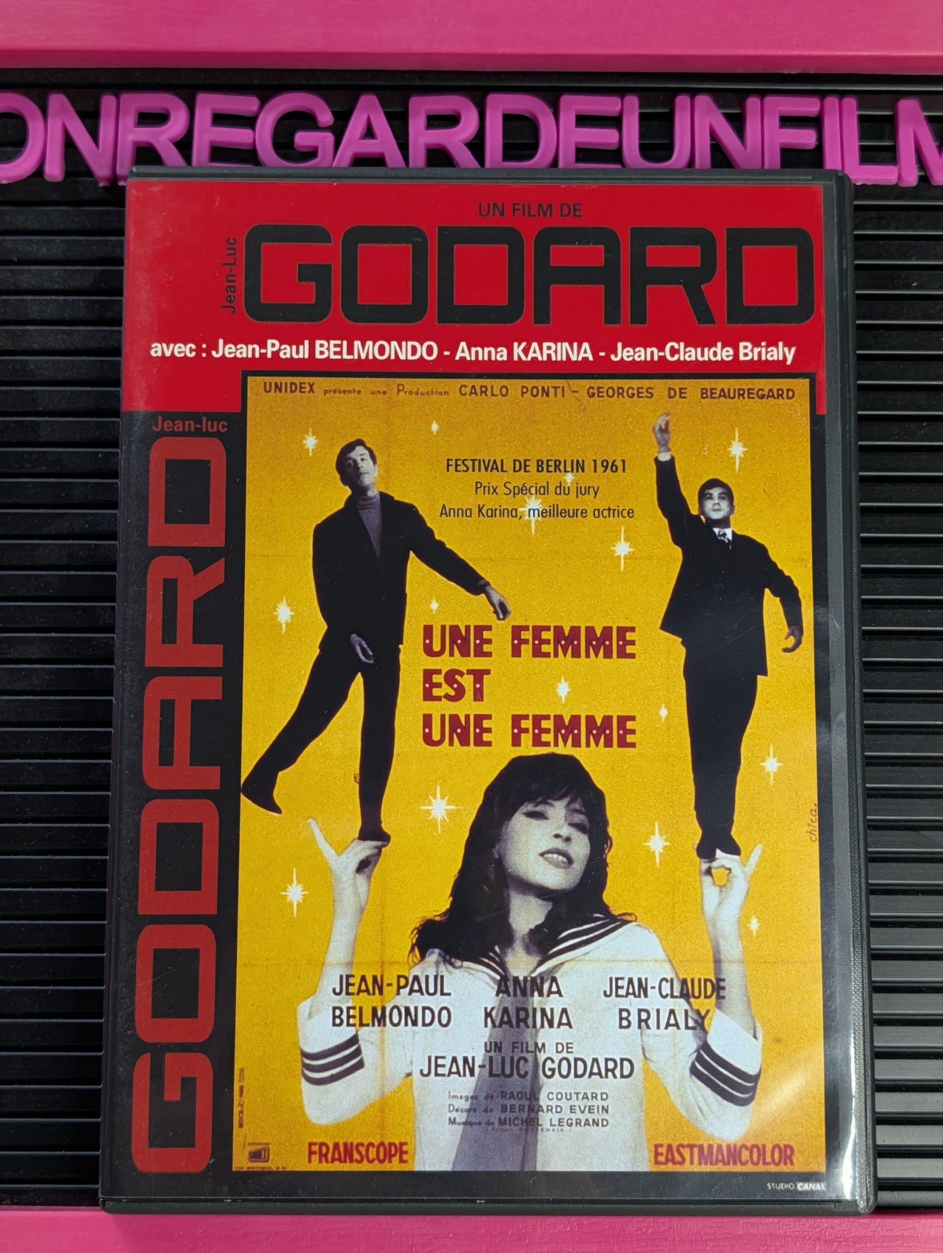 Une Femme est une Femme (1961) {Zone 2}