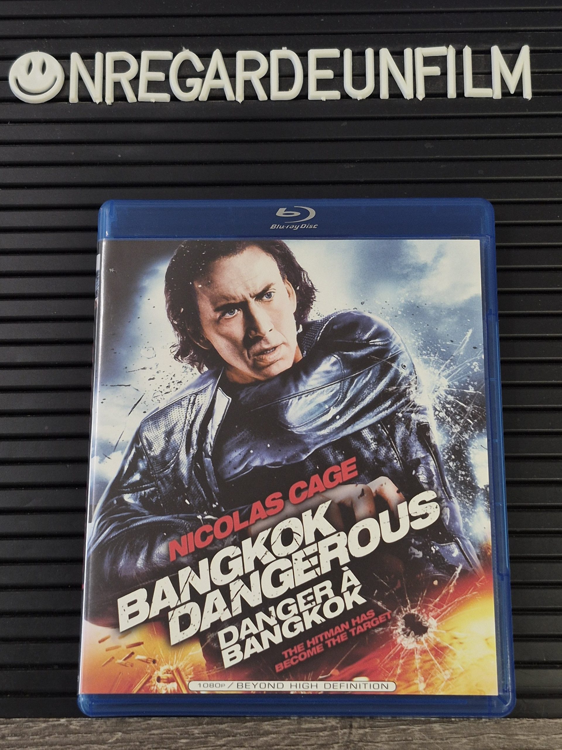 Danger à Bangkok / Bangkok Dangerous (2008)