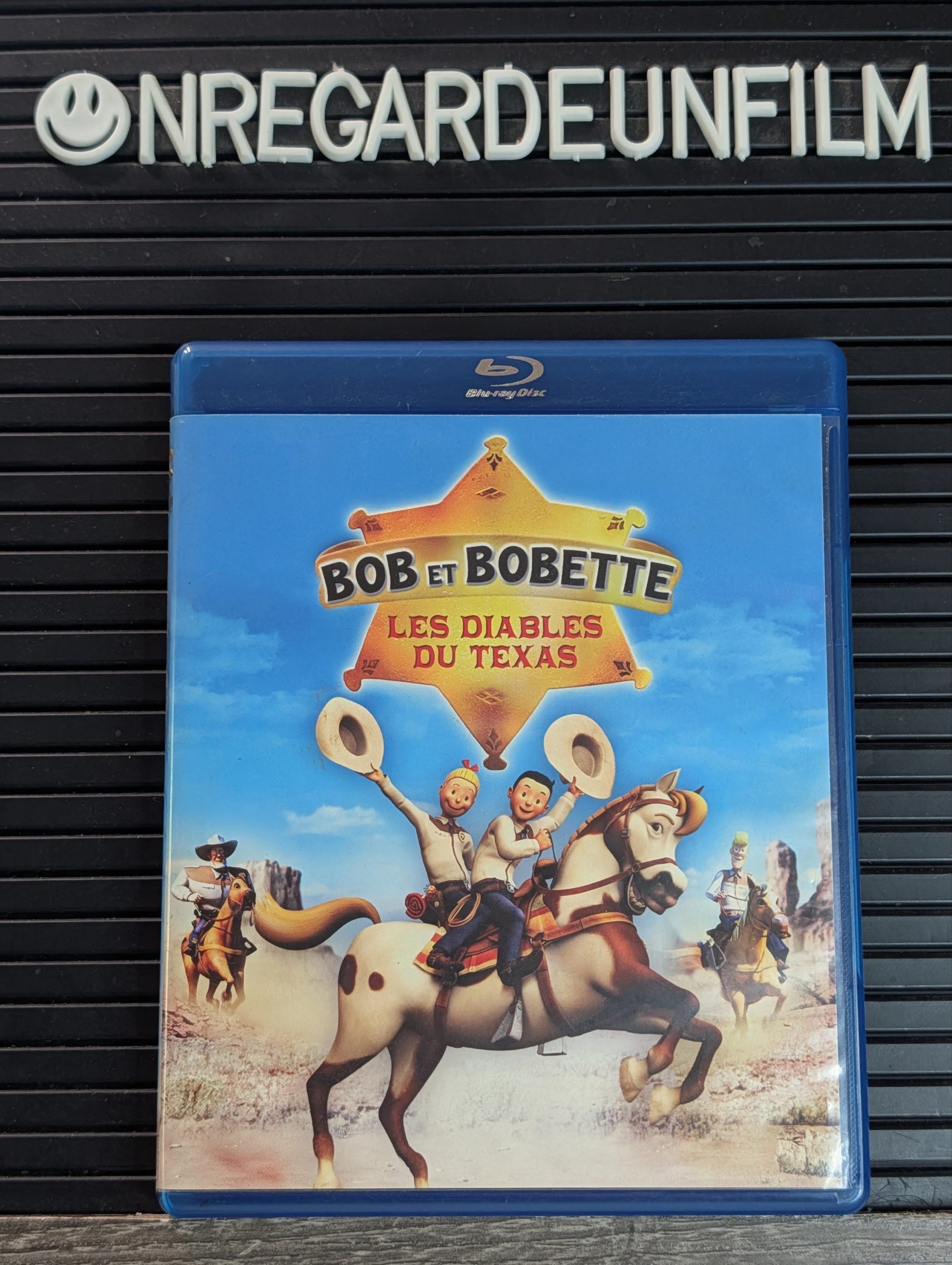 Bob et Bobette. Les Rangers du Texas / Luke and Lucy. The Texas Rangers (2009)