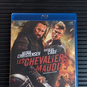 Les Chevaliers Maudits / Outcast (2014)