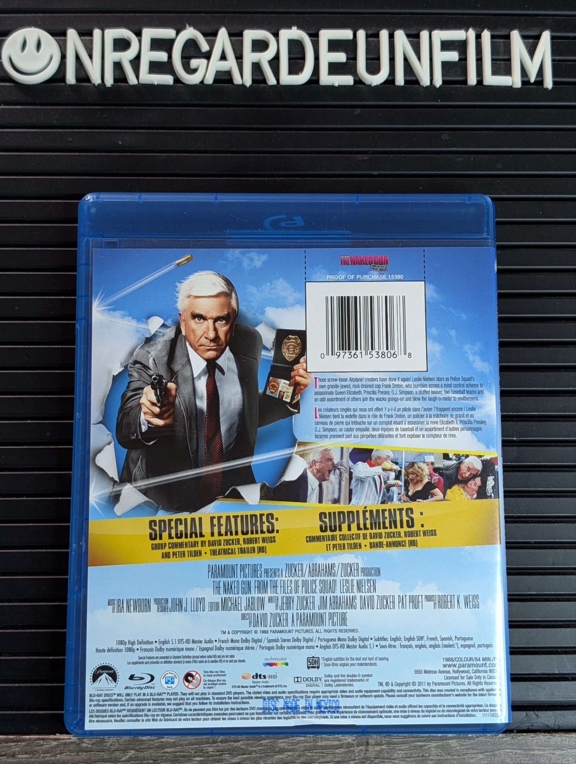 L'Agent fait la Farce / The Naked Gun: From the Files of Police Squad! (1988) – Image 2