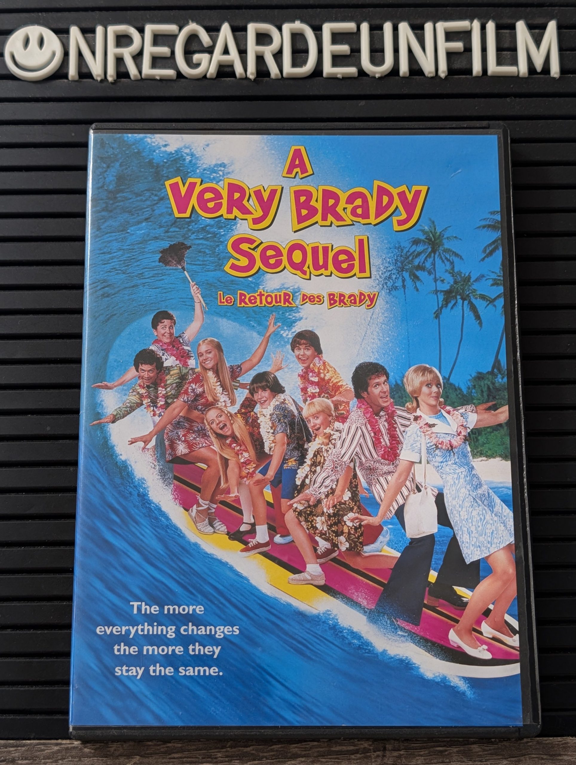 Le Retour des Brady (Les Nouvelles Aventures de la Famille Brady) / A Very Brady Sequel (1996)