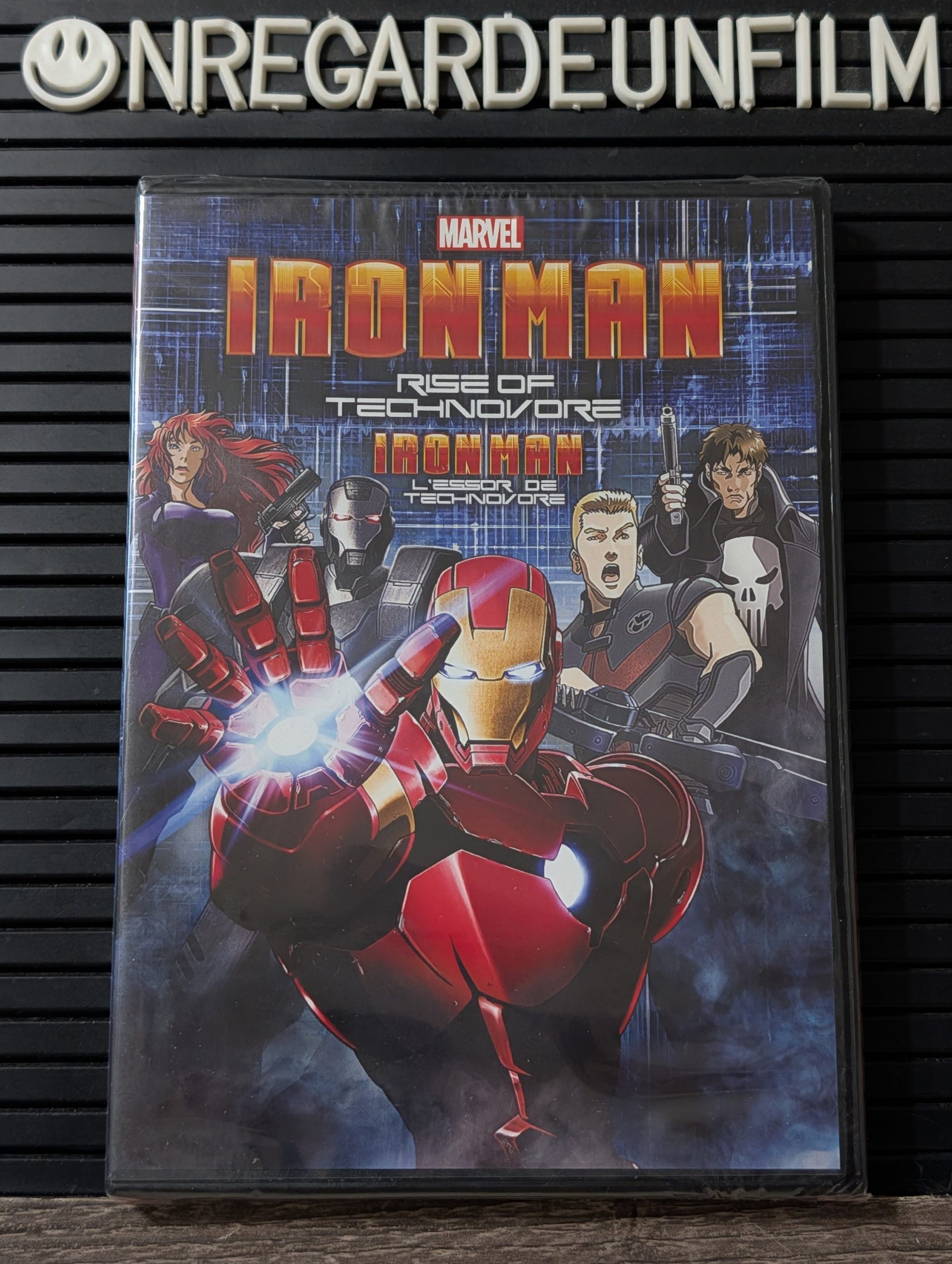 Iron Man: L'Attaque des Technovores / Iron Man: Rise of Technovore (2013)