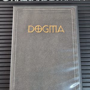 Dogme / Dogma (1999)