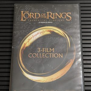 LE SEIGNEUR DES ANNEAUX / THE LORD OF THE RINGS
La Communauté de l'Anneau & Les Deux Tours & Le Retour du Roi / The Fellowship of the Ring (2001) & The Two Towers (2002) & The Return of the King (2003)