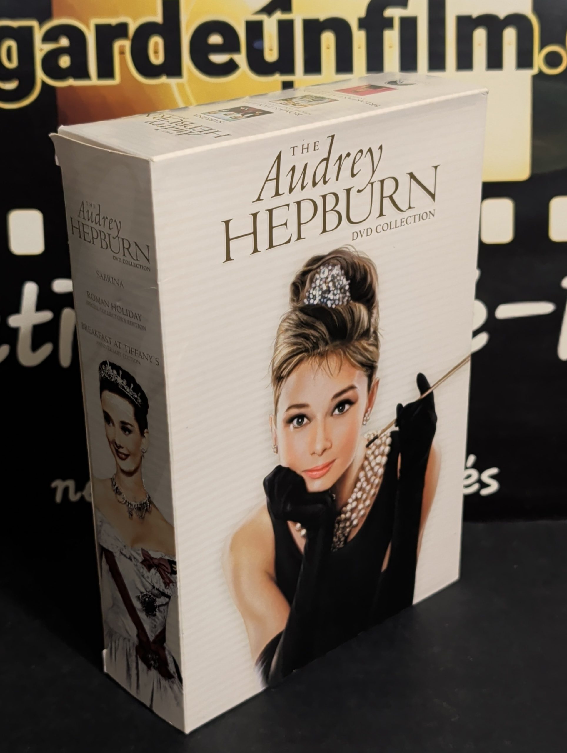 AUDREY HEPBURN DVD COLLECTION
Sabrina & Vacances Romaines & Diamants sur Canapé / Sabrina (1954) & Roman Holiday (1953) & Breakfast at Tiffany's (1961)