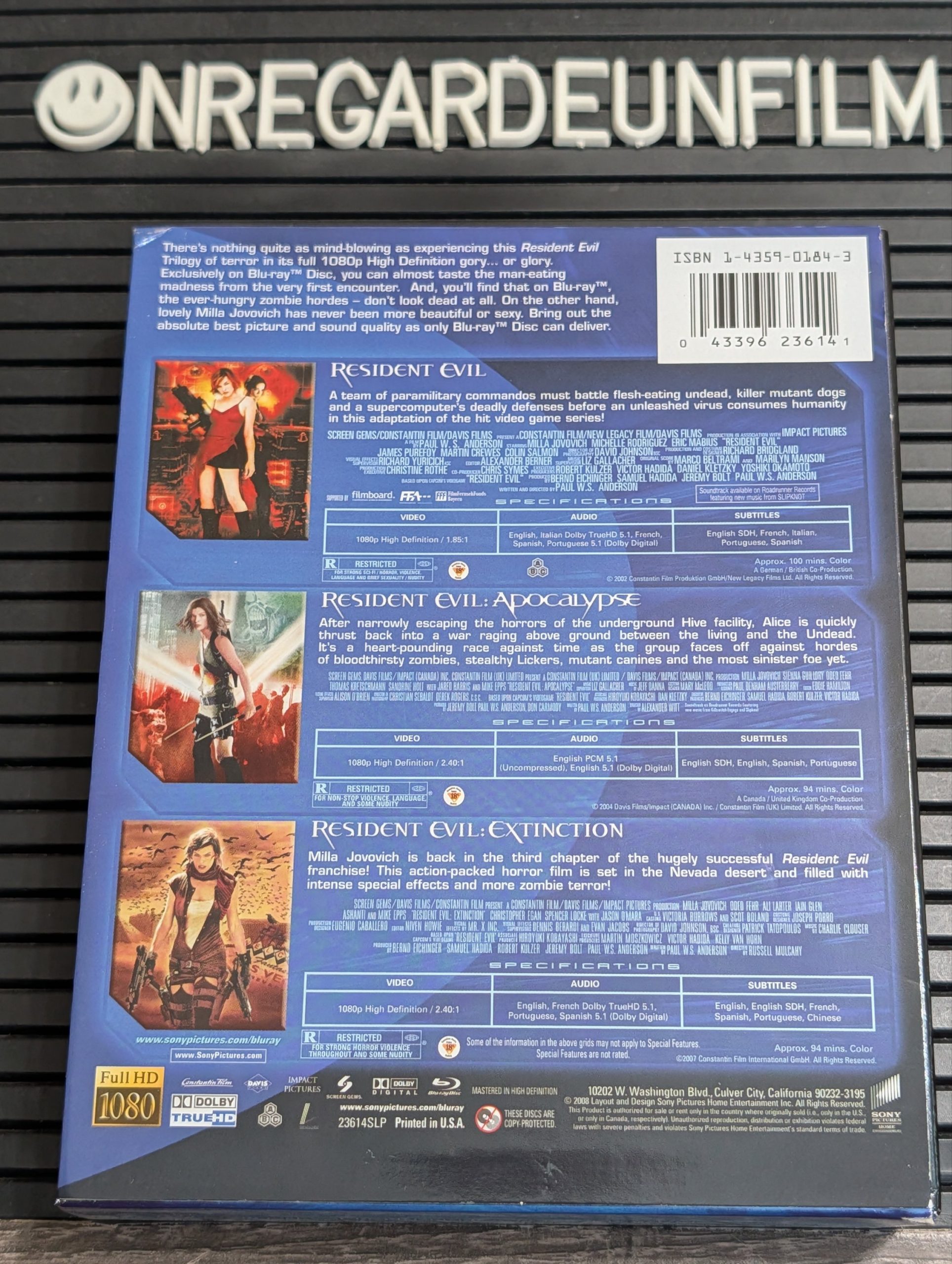 THE RESIDENT EVIL TRILOGY.
Les Créatures Maléfiques & Apocalypse & L'Extinction / Resident Evil (2002) & Apocalypse (2004) & Extinction (2007) – Image 4